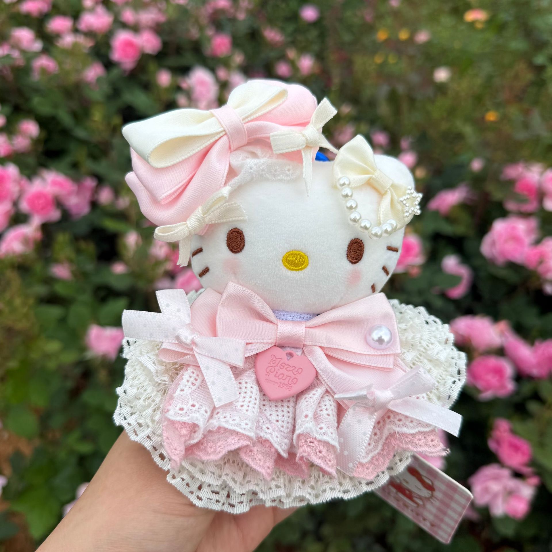 Sanrio Hello Kitty Pembe Lolit - Car Accessories In Japan incelemesi ve fiyatı
